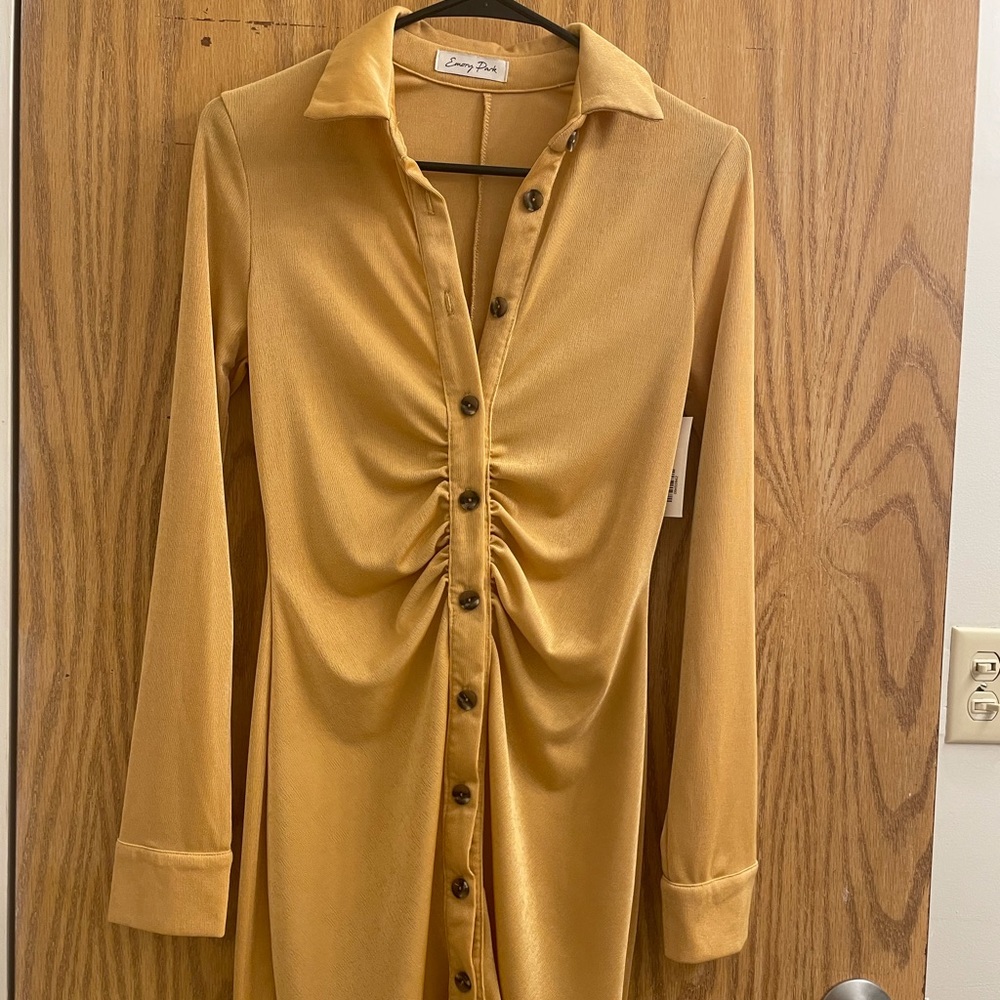 NWT Emory Park Ruched Shirted Shirt Dress